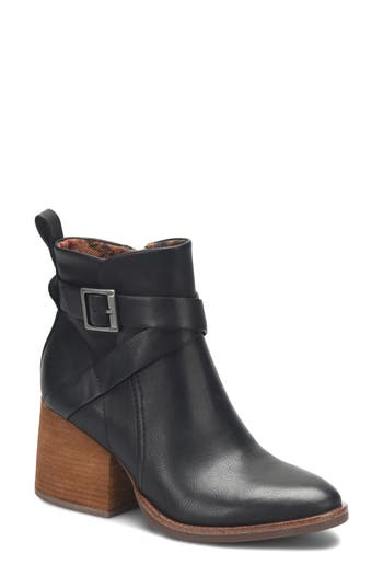 Korks Shyla Block Heel Bootie In Black