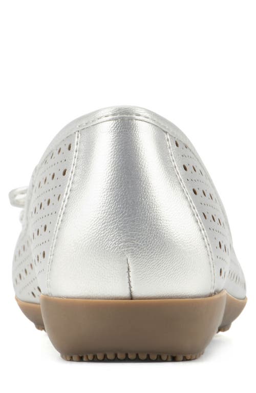 Cliffs By White Mountain Cheryl Ballet Flat In Platino/metallic/smooth