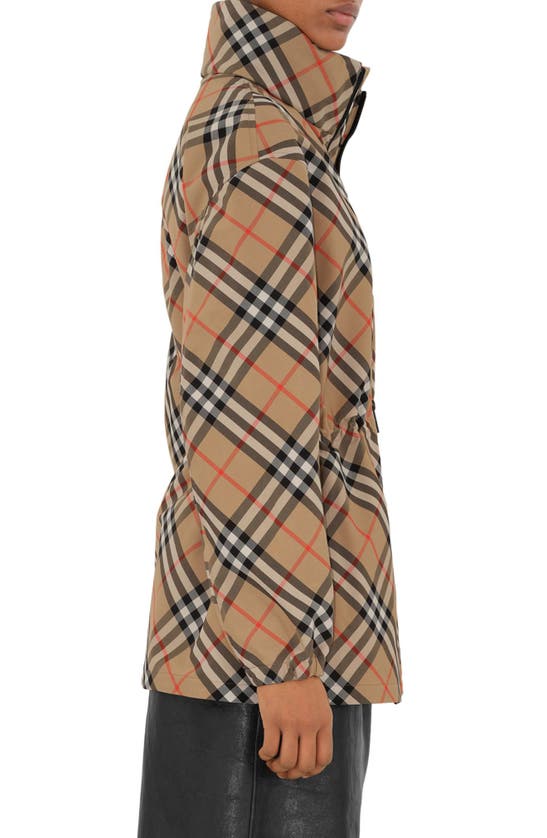 Burberry Waisted Check Hooded Jacket In Sand Ip Check