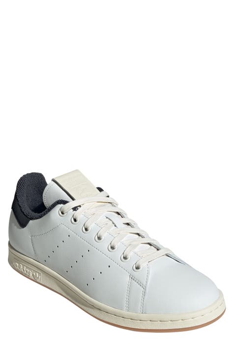 Stan Smith Low Top Sneaker (Men)