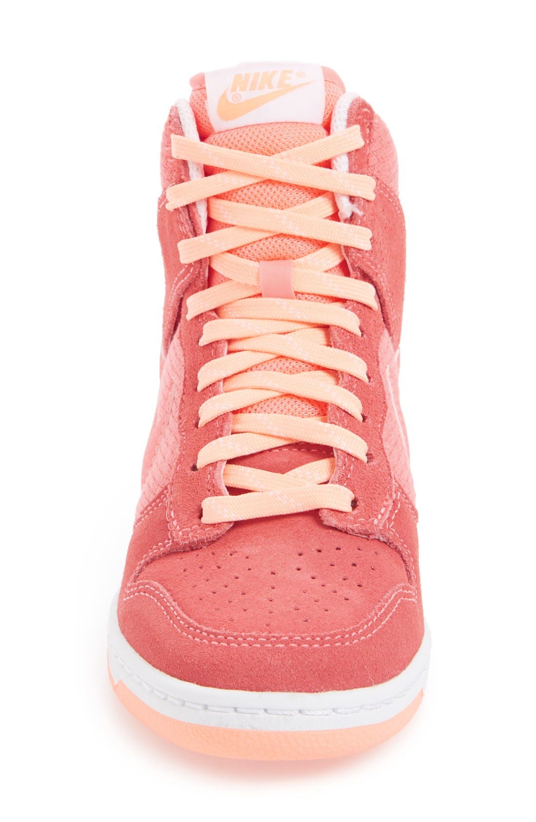 dunk sky hi essential wedge sneaker