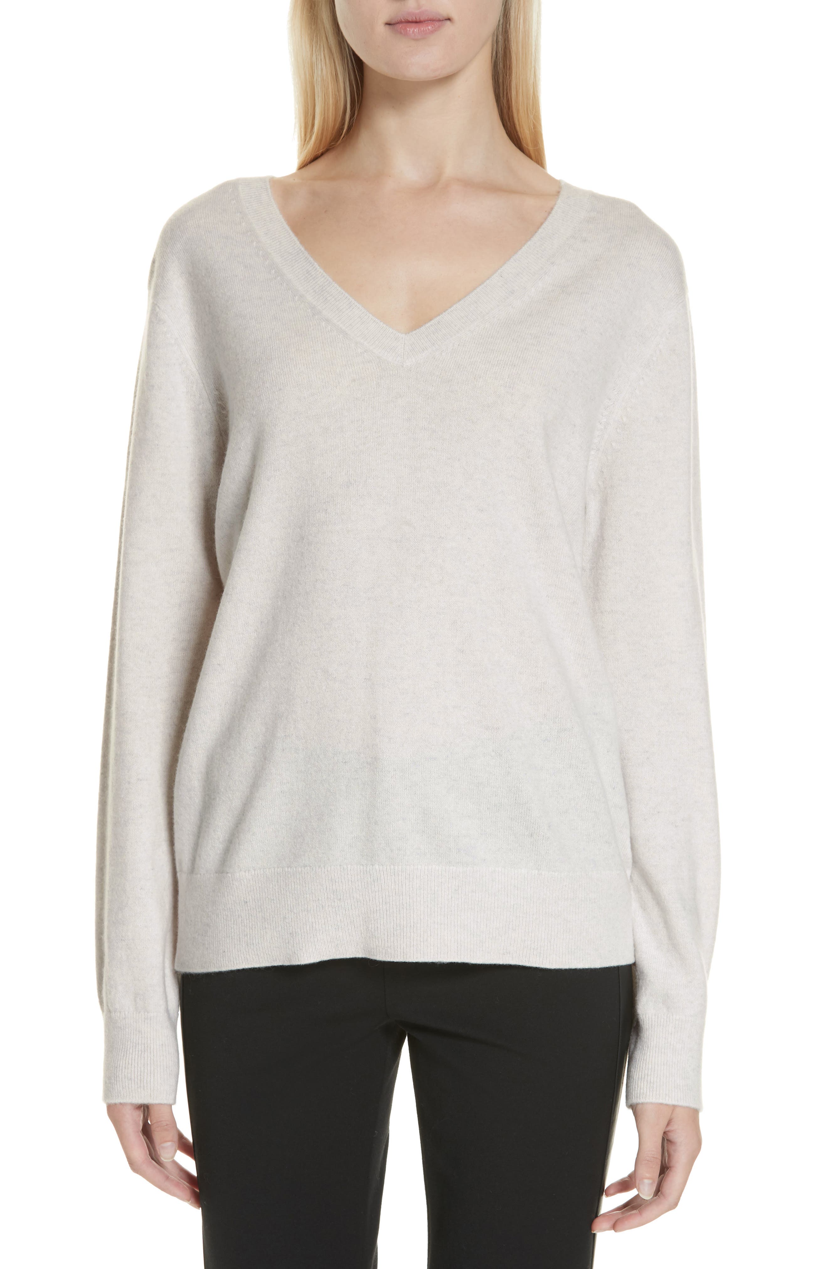 Vince Weekend V-Neck Cashmere Sweater in Heather White