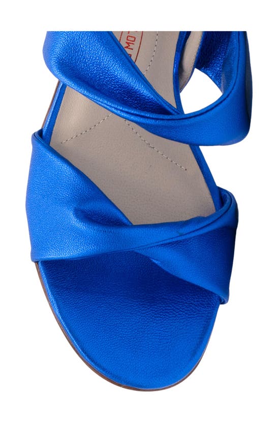Amalfi By Rangoni Estro Slingback Sandal In Triton Etoile - Silver Buckle