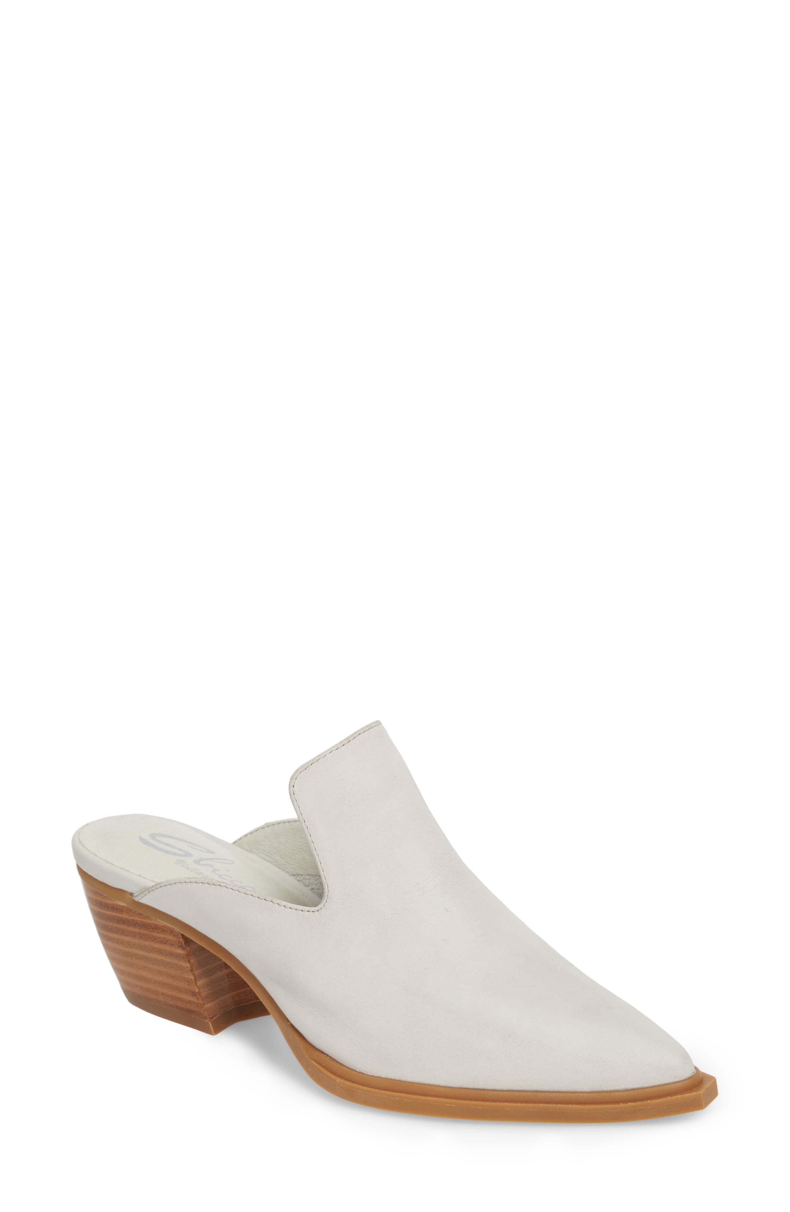 Sbicca Louisa Loafer Mule, White