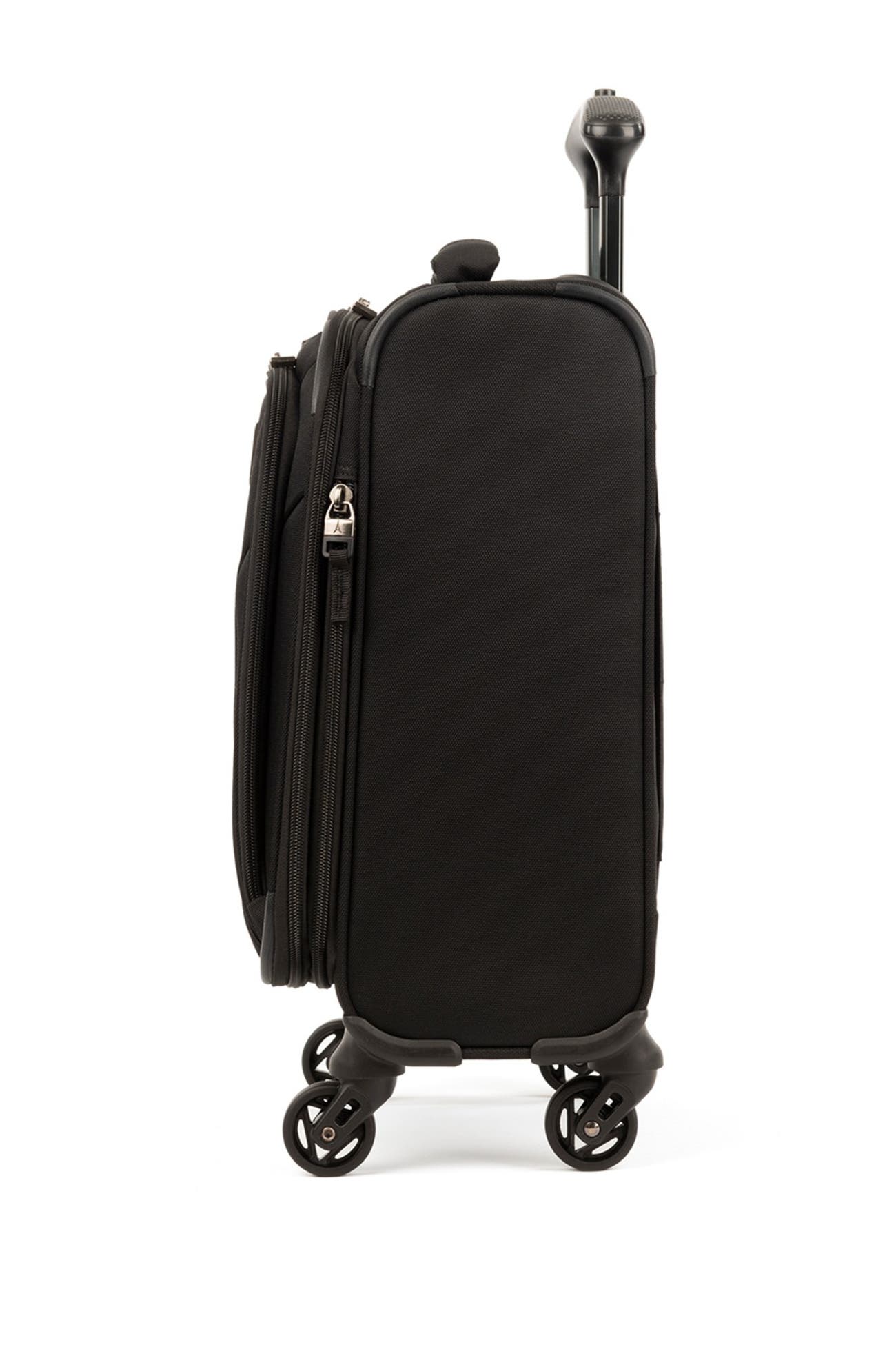 TRAVELPRO Pilot Air™ Elite 17" Expandable Compact Boarding Bag
