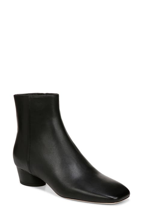 Ankle boot with small heel hotsell