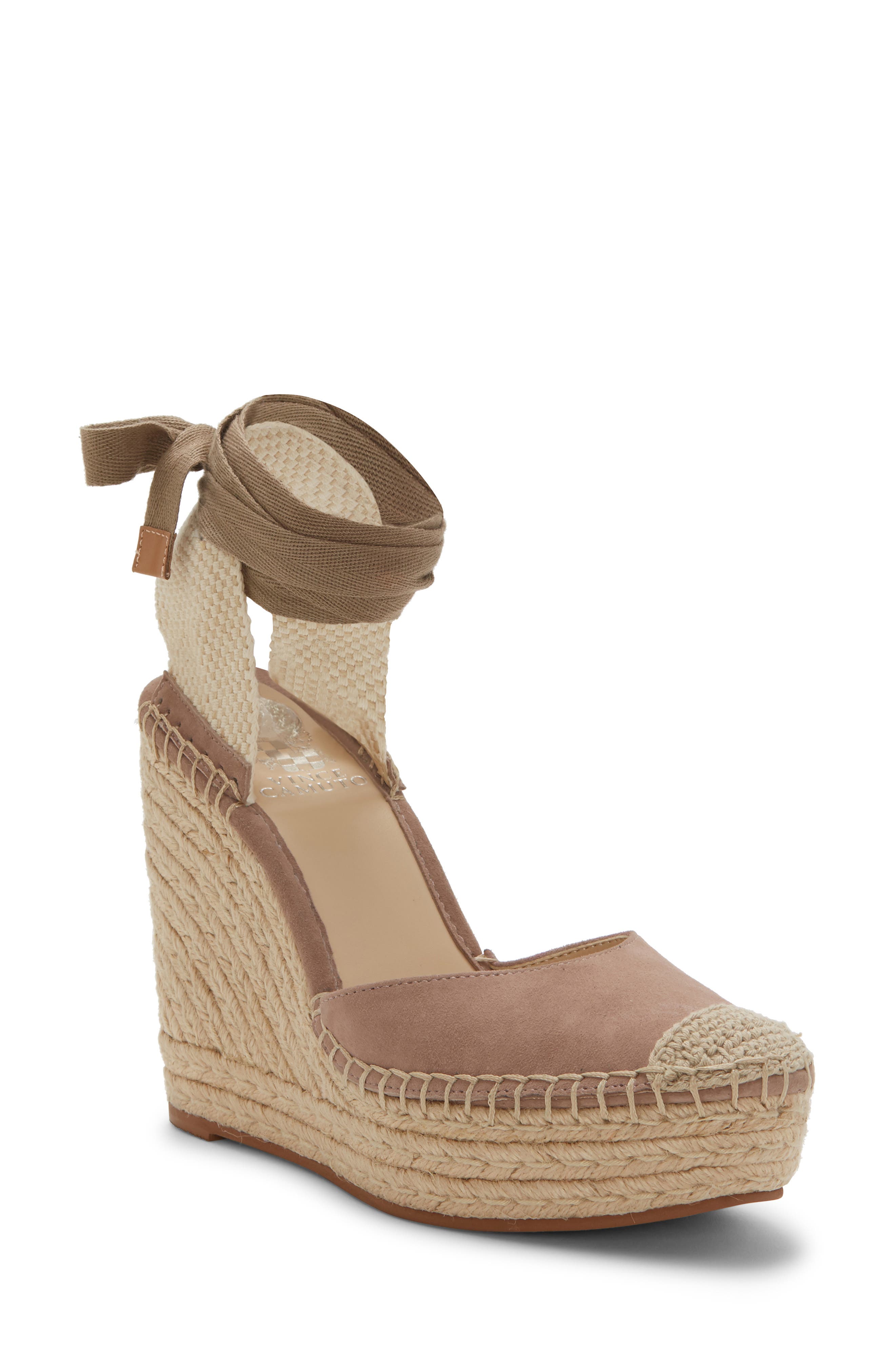 espadrille pump