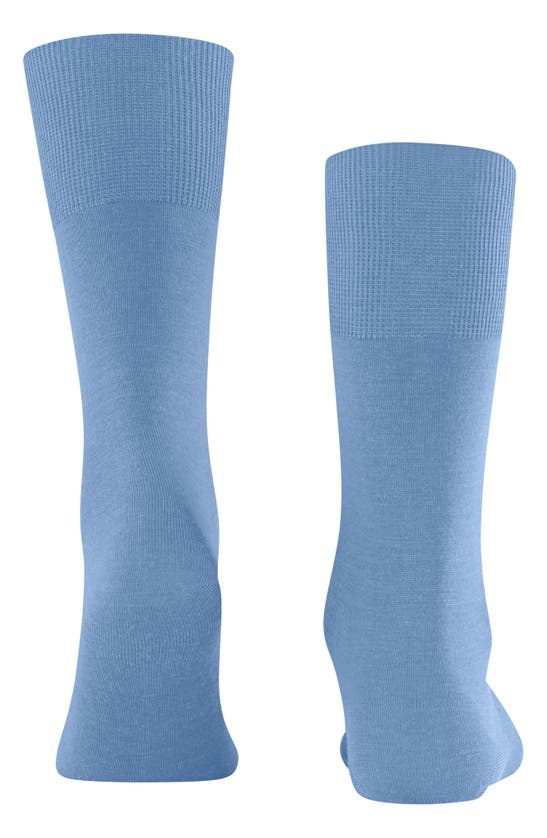 Shop Falke Airport Wool Blend Socks In Cornflower Blue