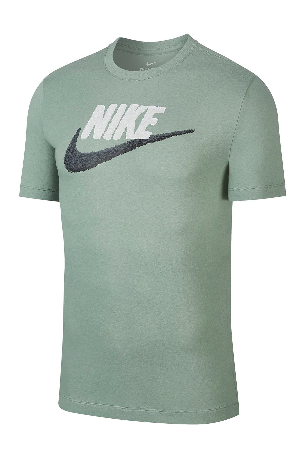 Nike | Swoosh Logo T-Shirt | Nordstrom Rack