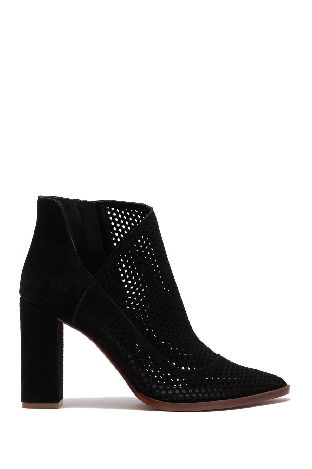 vince camuto levesna pointed toe bootie