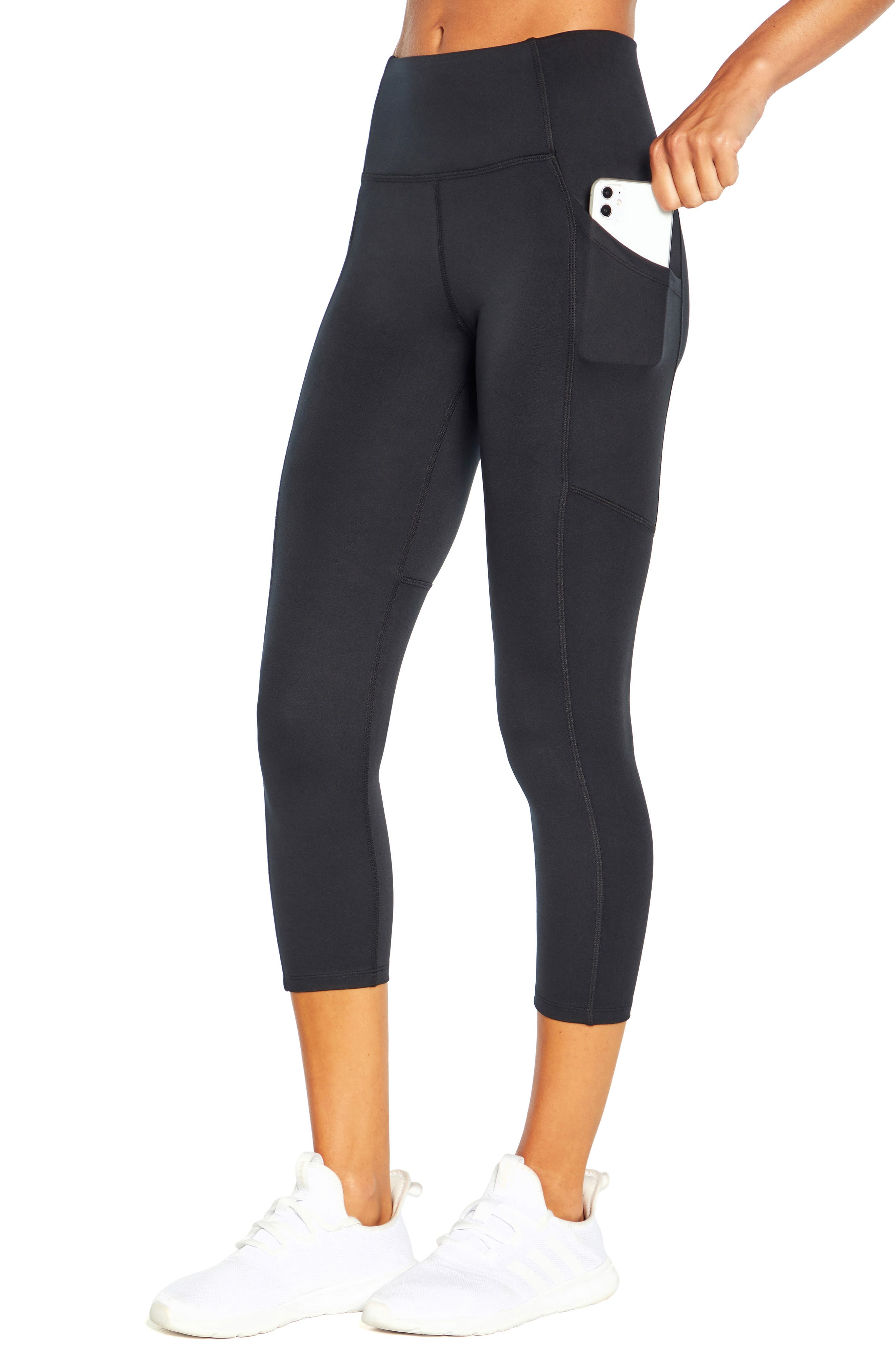 Active Capri Pants With Pockets