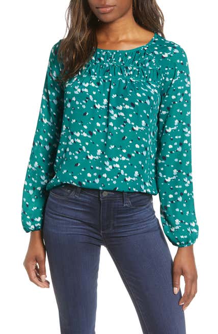 WOVEN RUCHED YOKE TOP