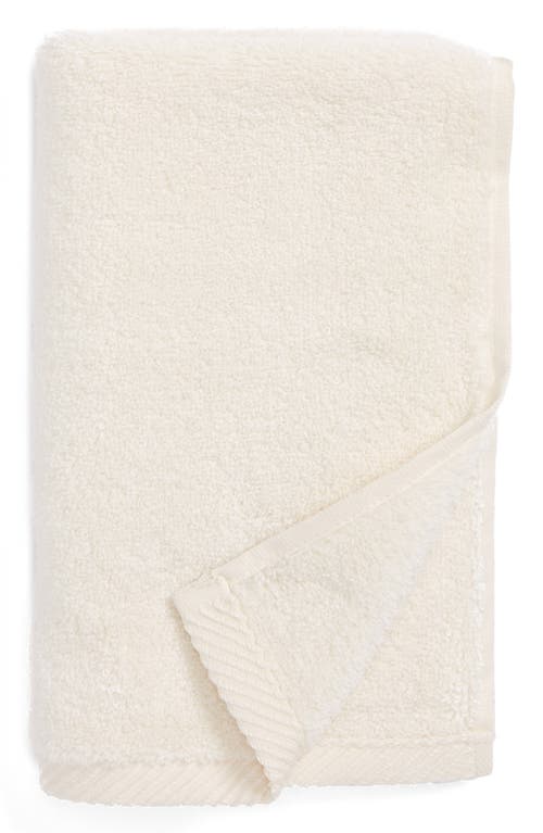 Matouk Milagro Fingertip Towel in at Nordstrom