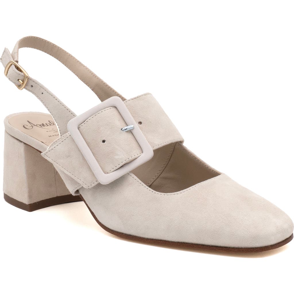 Amalfi By Rangoni Selva Slingback Pump In Ivory/bianco Heel Buckle