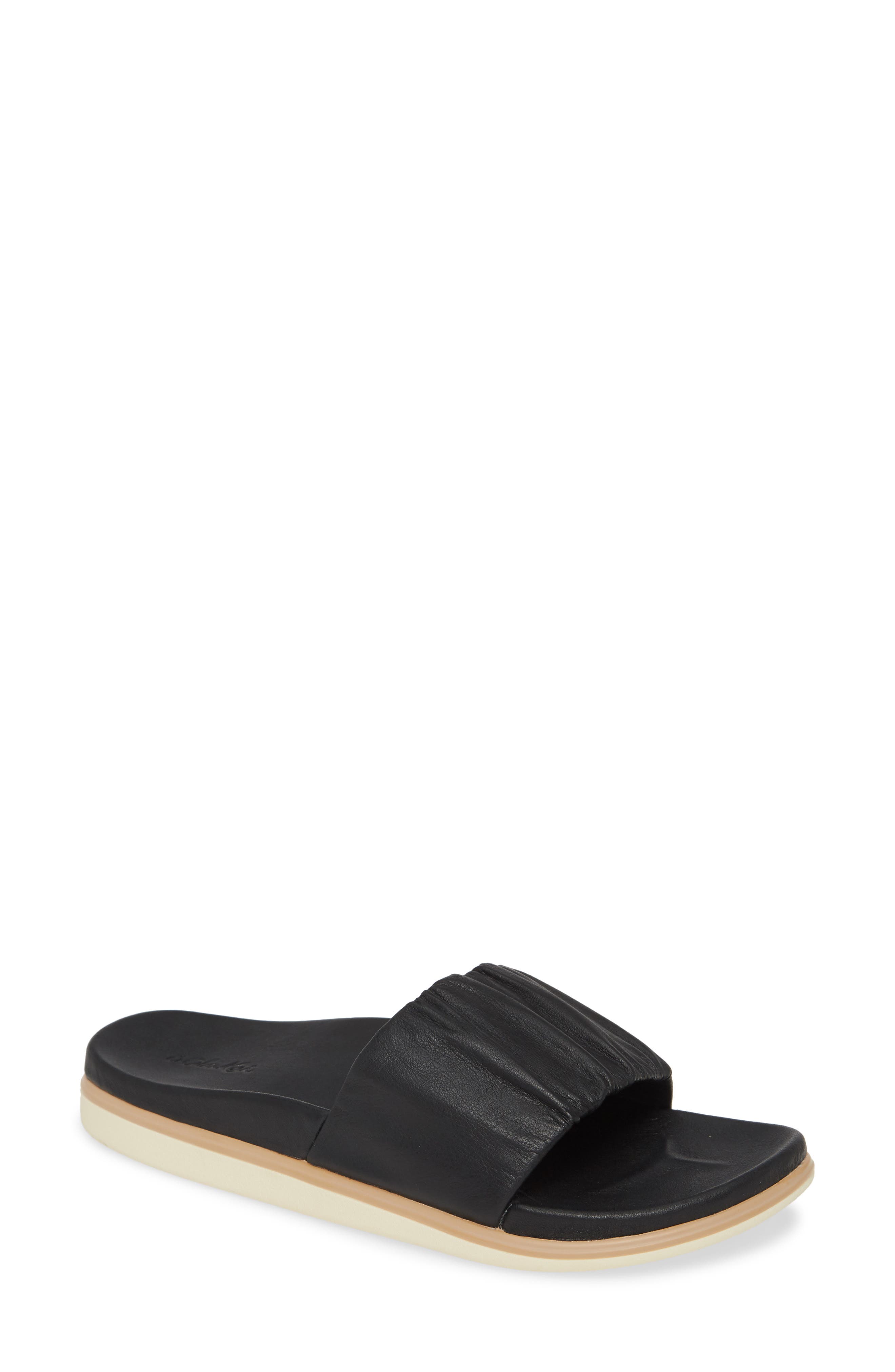 nordstrom olukai sandals