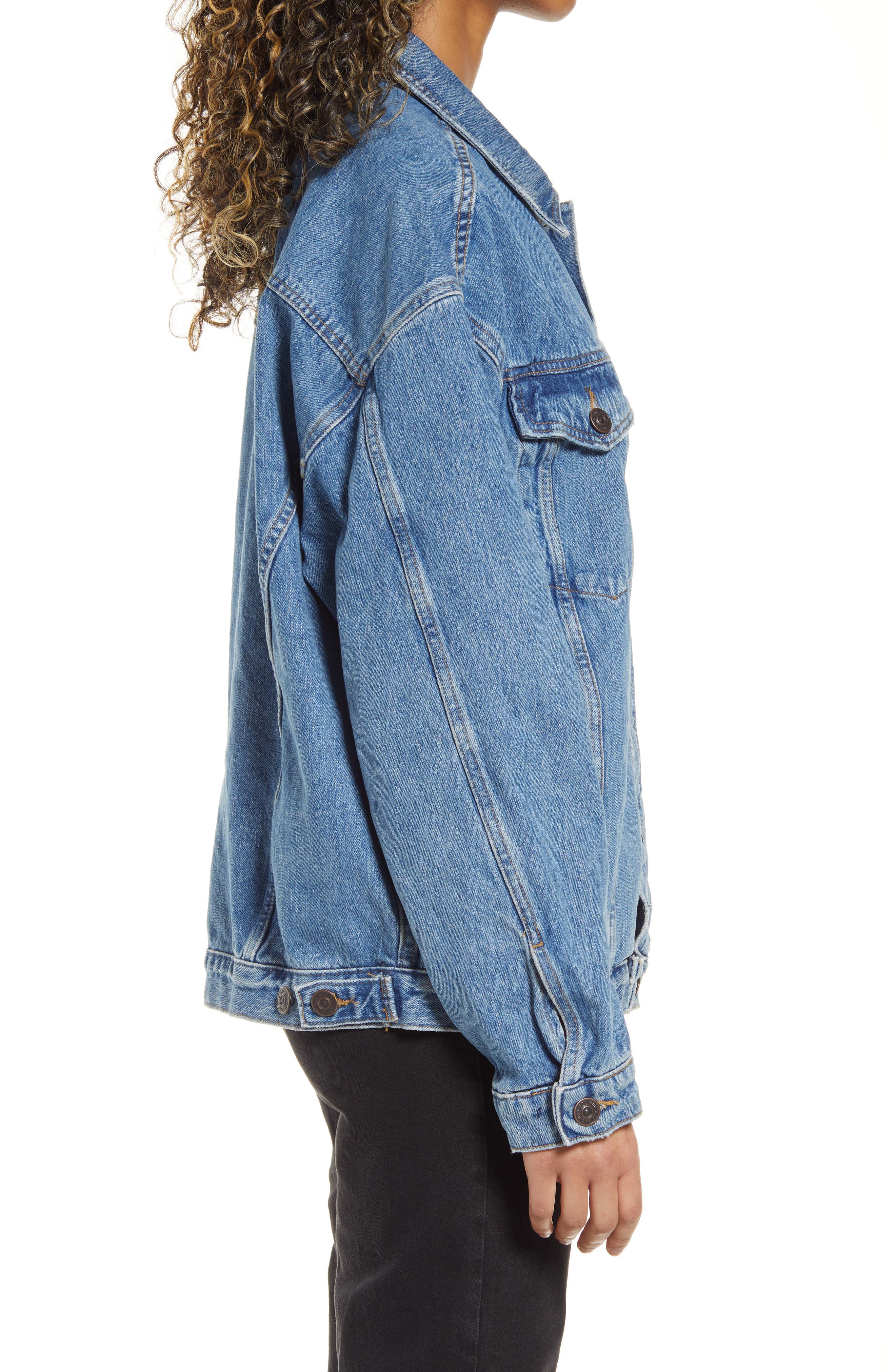 levis jean jacket women's urban outfitters