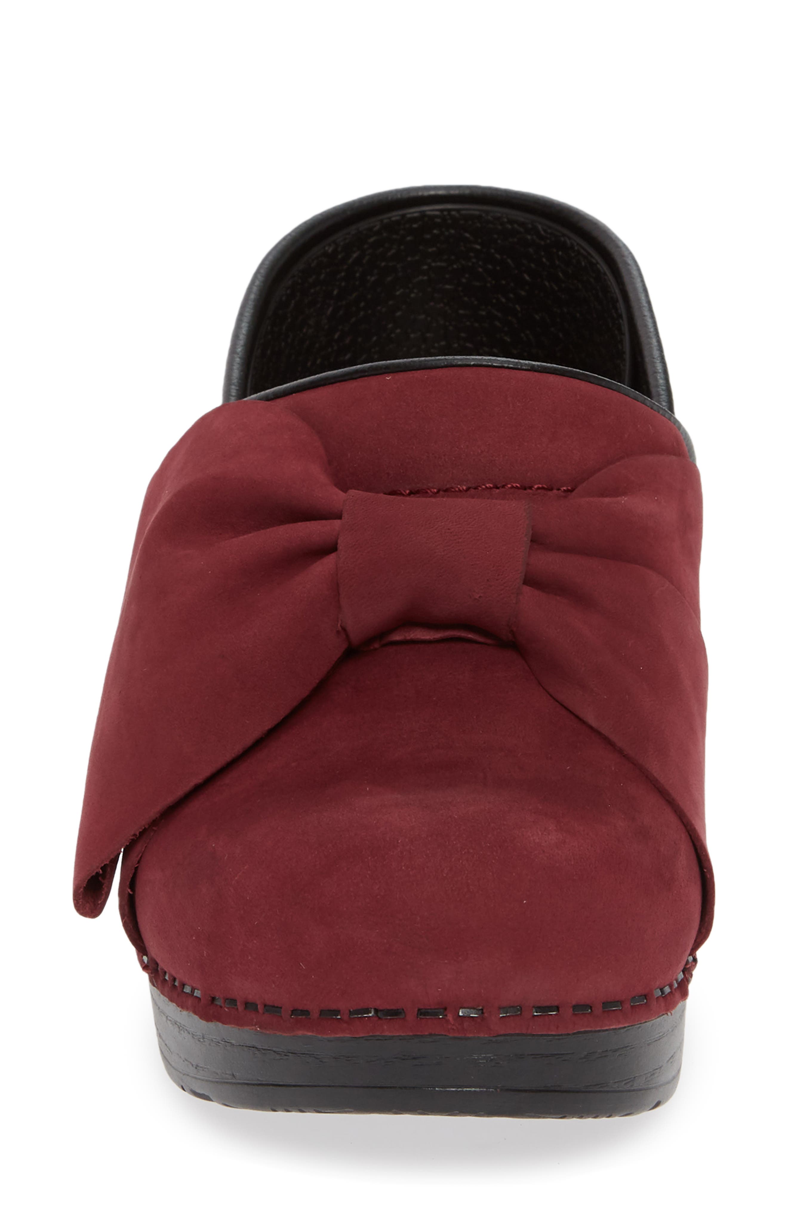 dansko pro bow clog