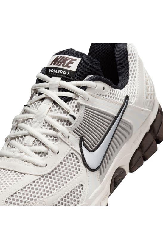 Nike Zoom Vomero 5 Sneaker In Phantom/ Platinum/ Light Iron
