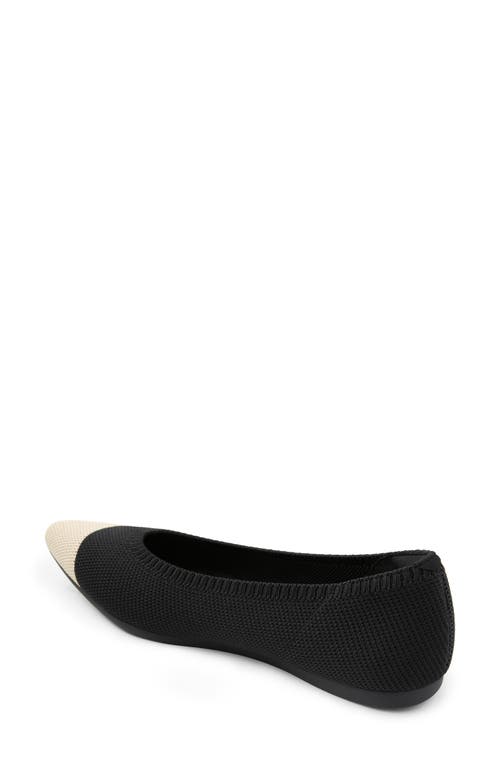 Vivaia Aria 5º Pointed Toe Flat In Black/almond