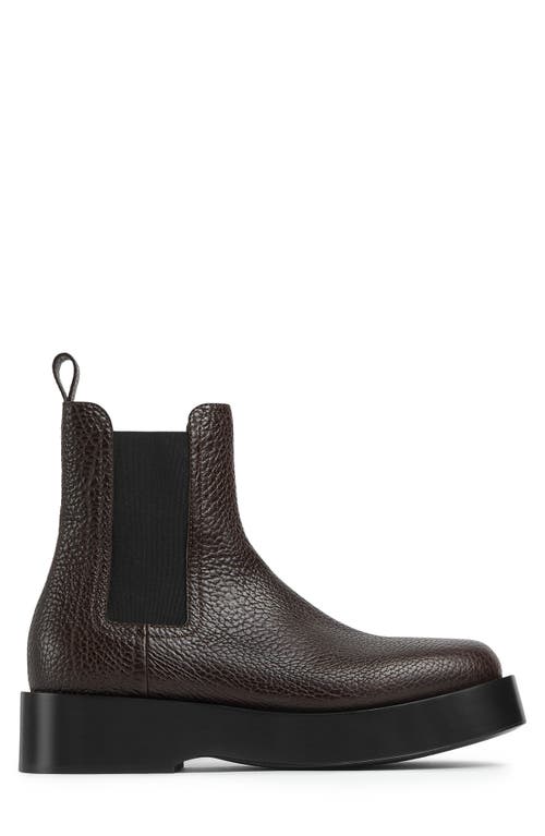 Bottega Veneta Round Head Chelsea Ankle Boots In Fondant