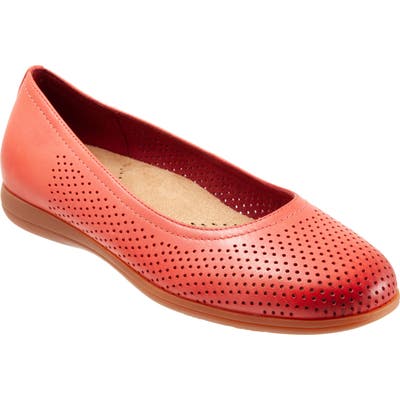 Trotters Darcey Skimmer Flat, Red