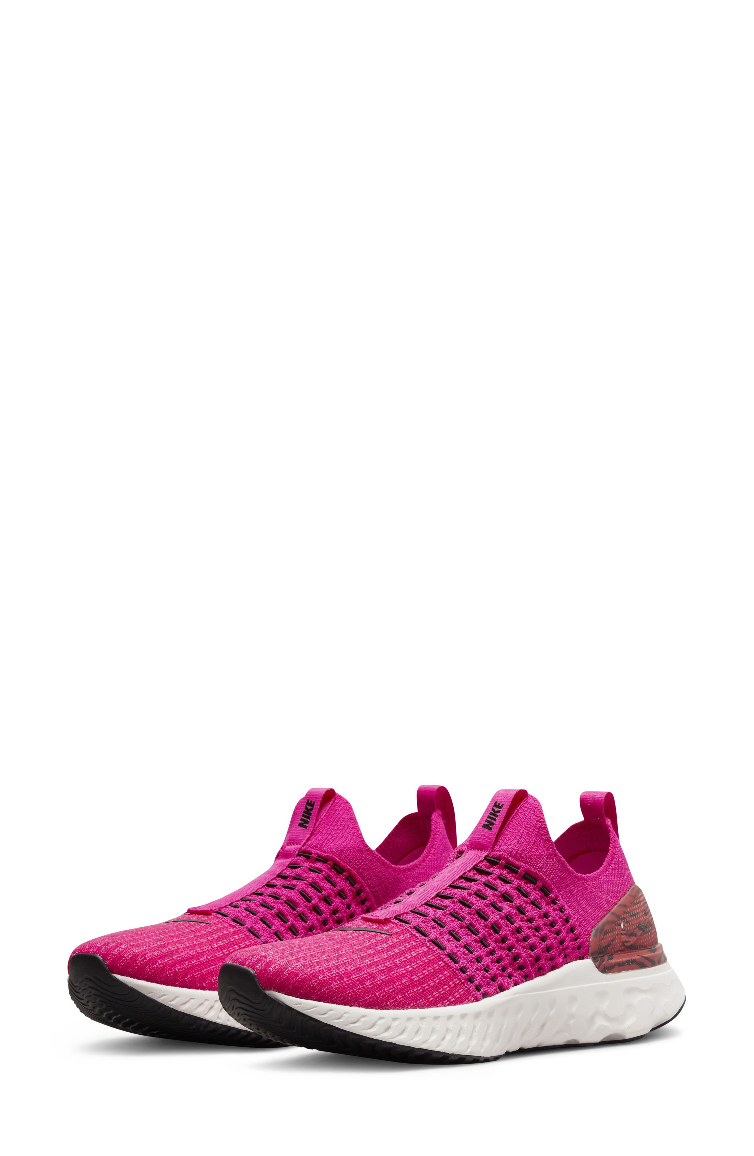 nike hot pink shoes