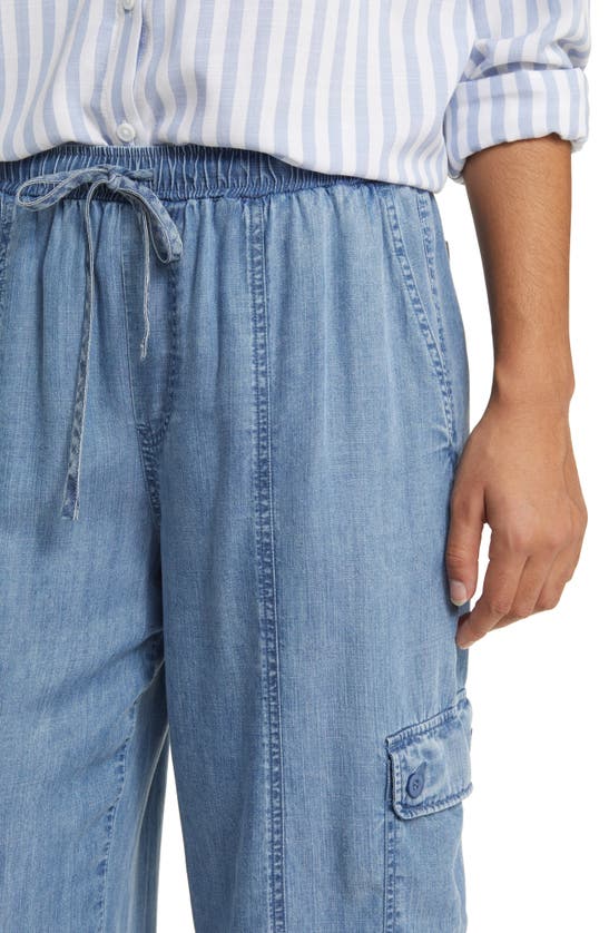 Beachlunchlounge Neli Denim Cargo Joggers In Blue Wash