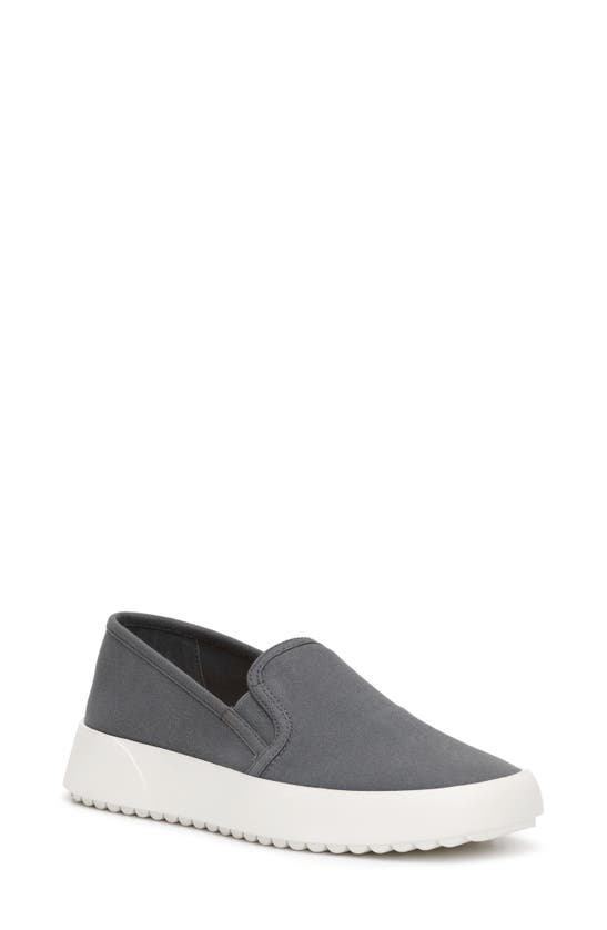 Lucky Brand Gimmony Sneaker In Castle Rock