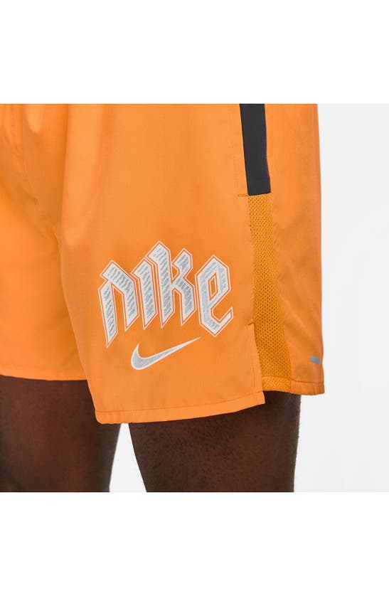 Nike Men's Drifit Run Division Challenger 5" Brieflined Running