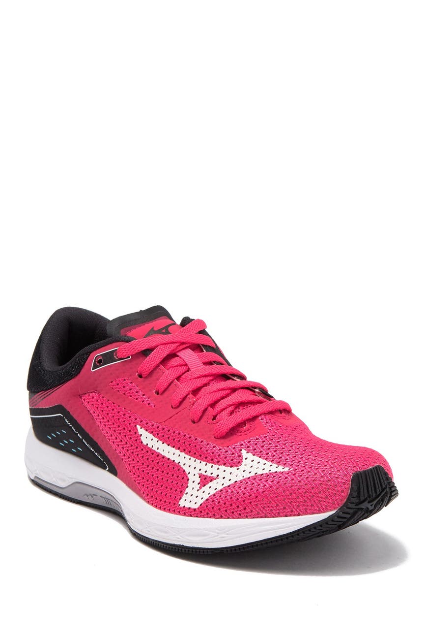 mizuno wave sonic