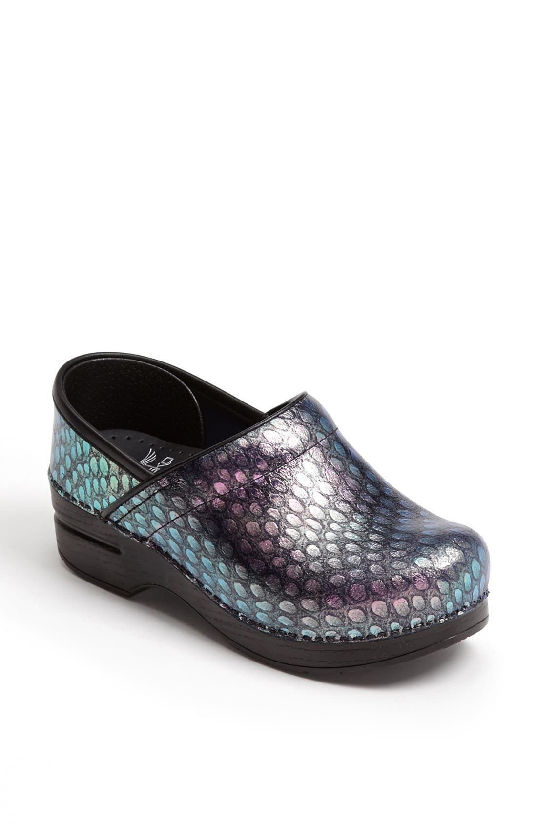 dansko soft clogs