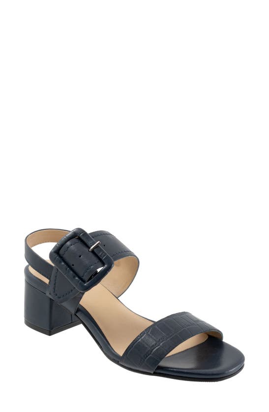 Trotters Laila Sandal In Navy