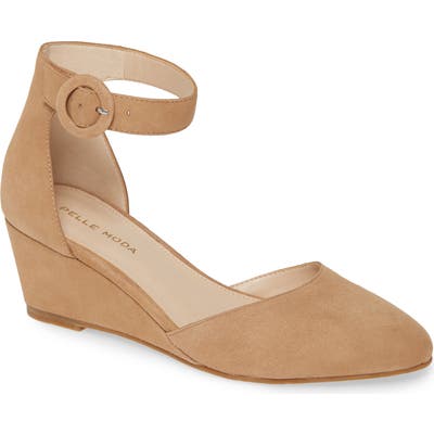 Pelle Moda Kurtis Wedge Pump, Brown