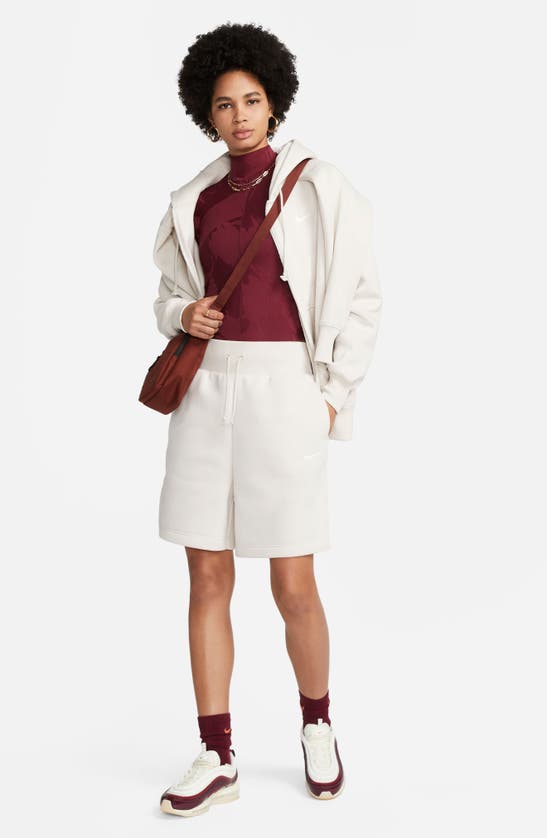 Nike Women's Sportswear Phoenix Fleece Oversized Full-zip Hoodie In Light Orewood Barn/ Sail