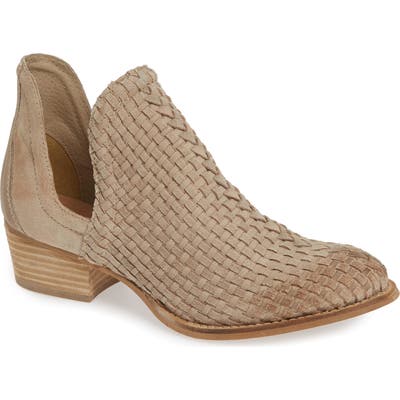 Very Volatile Artesia Bootie- Beige