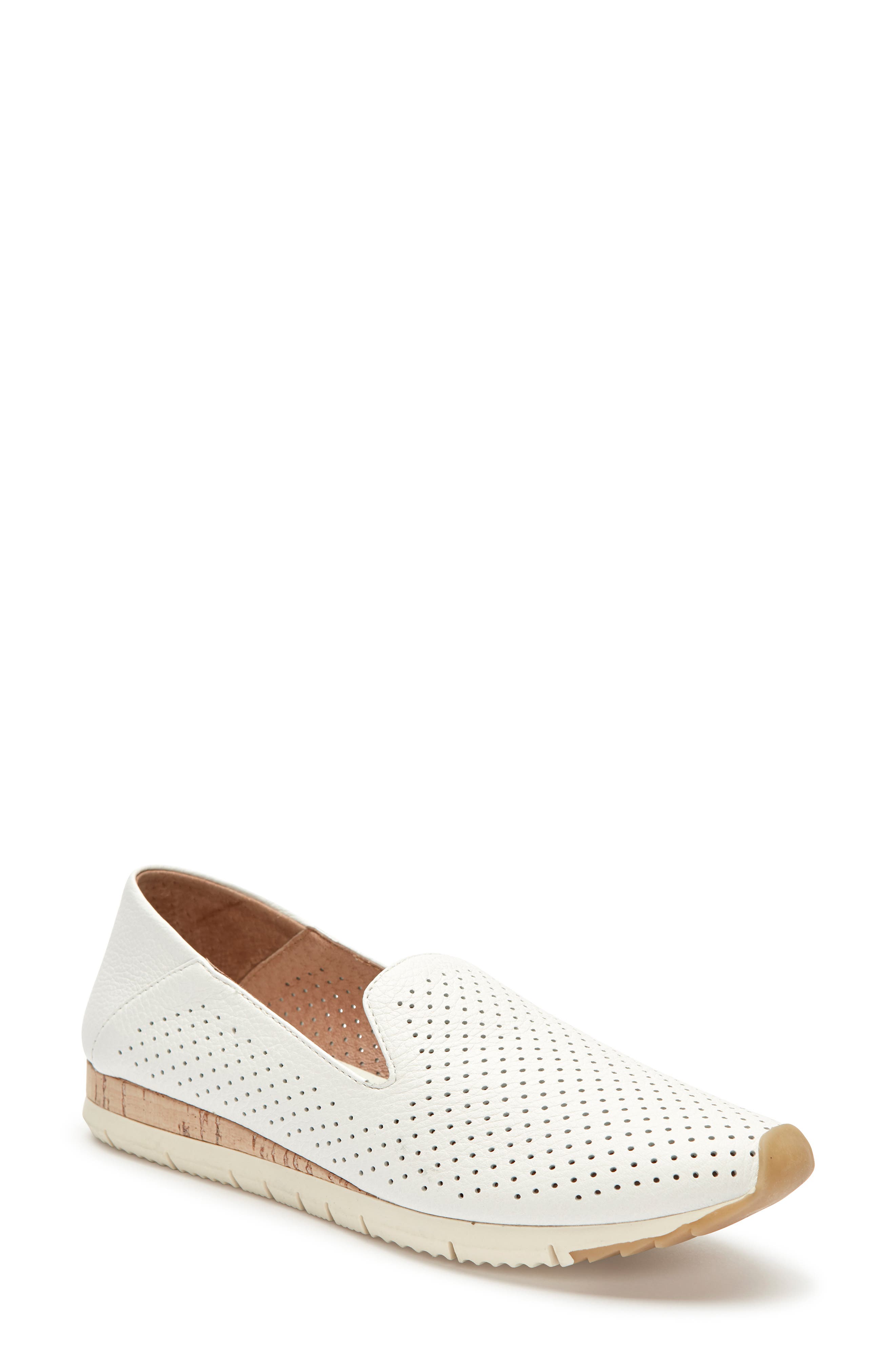 Adam Tucker Nova Slip-On- White