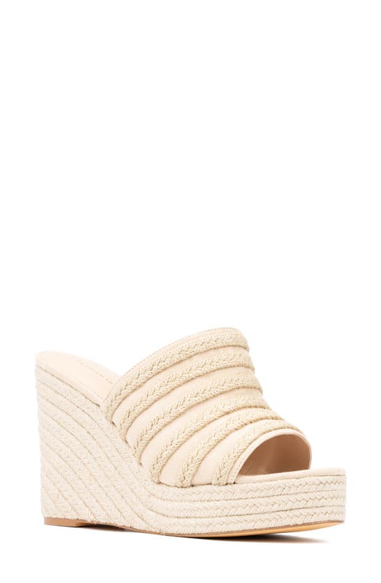 Fashion To Figure Sallie Platform Wedge Sandal In Natural