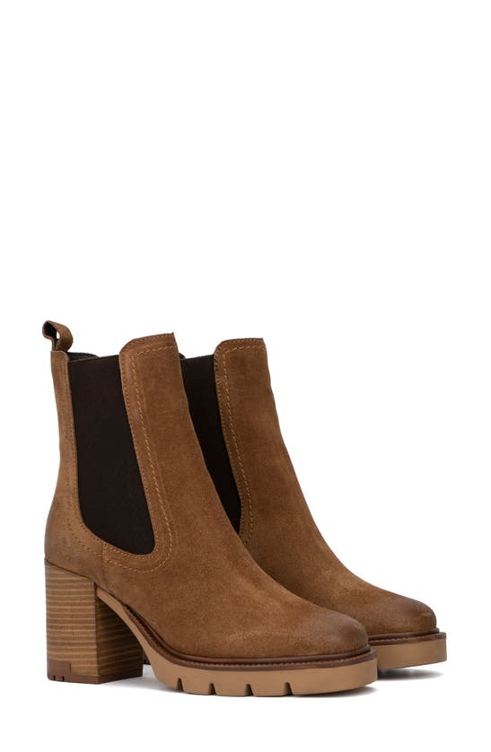 Vintage Foundry Penelope Leather Bootie In Cognac