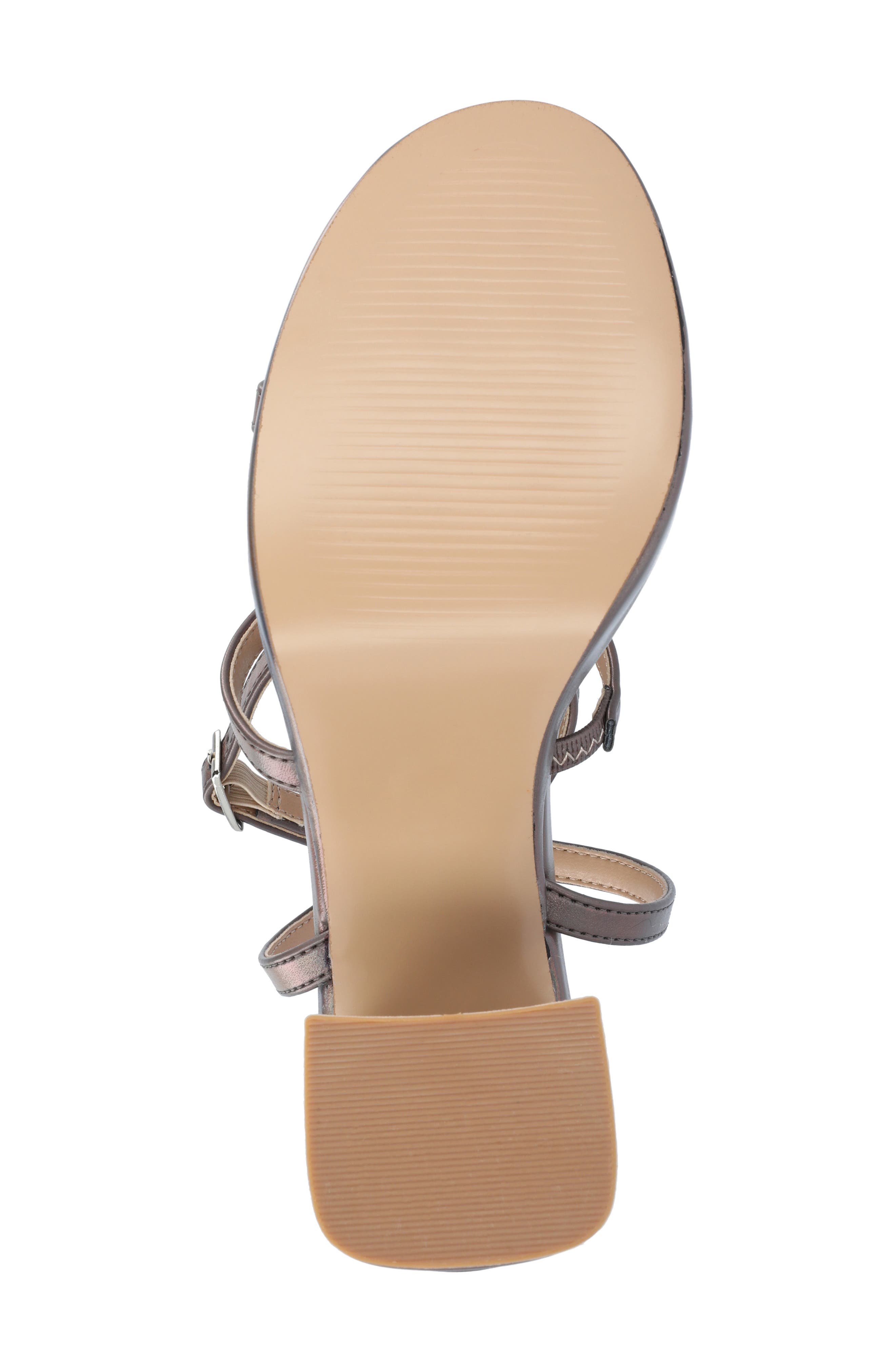 Journee Collection Samilee Block Heel Platform Sandal (Women