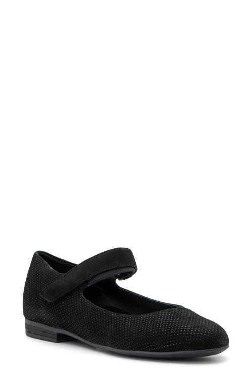 ara Sienna Flat Black Dot at Nordstrom,