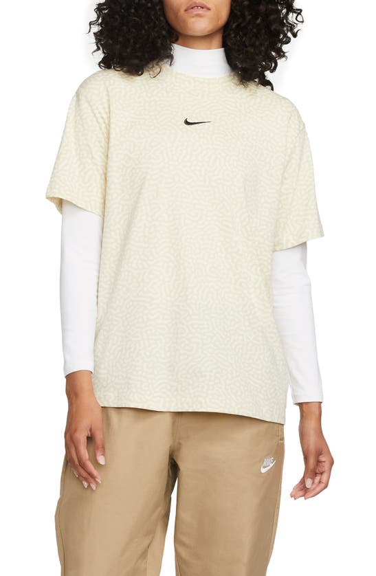 Nike Sportswear Print T-shirt In Coconut Milk