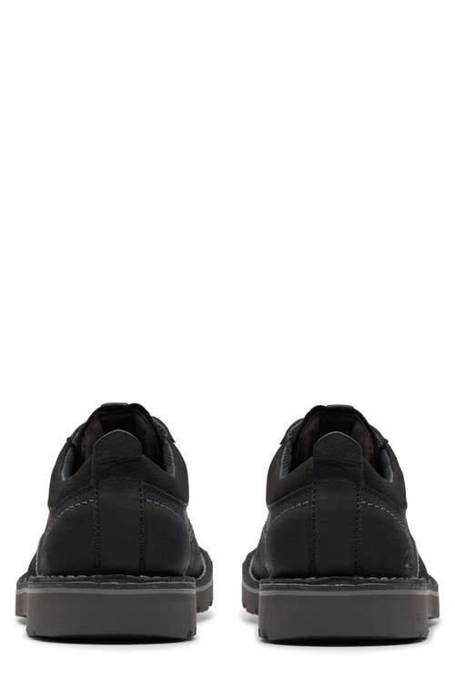 Clarks Eastridge Low In Black Leather In Black Leather