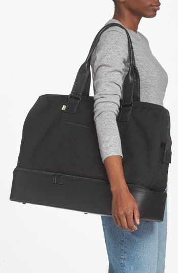 BÉIS 'The Weekender' in Black - Black Travel Bag & Overnight Bags