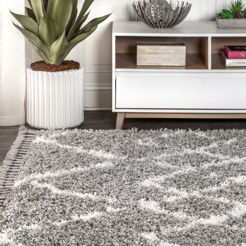 Jonathan Y Mercer Shag Plush Tassel Moroccan Geometric Trellis Area Rug In Gray/ivory