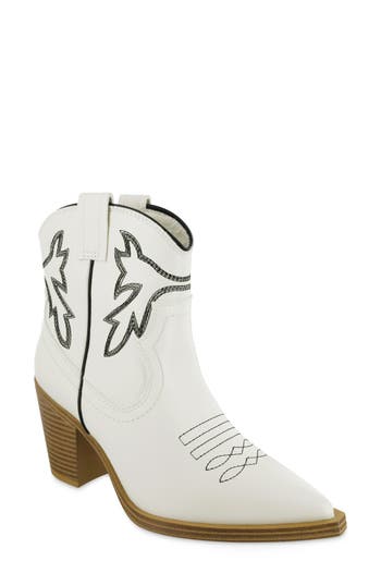 Shop Mia Alejo Western Boot In Off White/black
