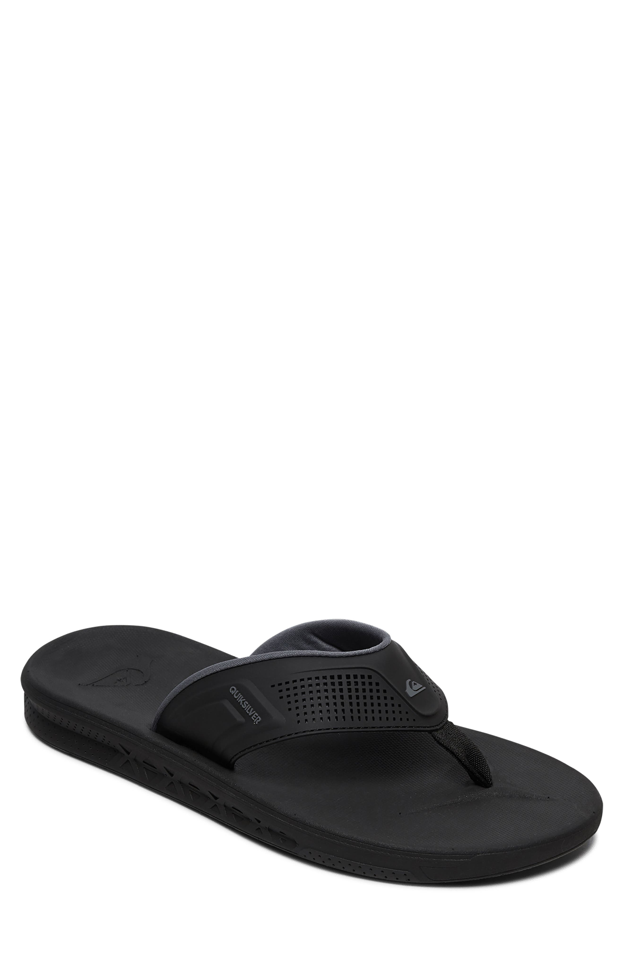 nordstrom rack flip flops mens