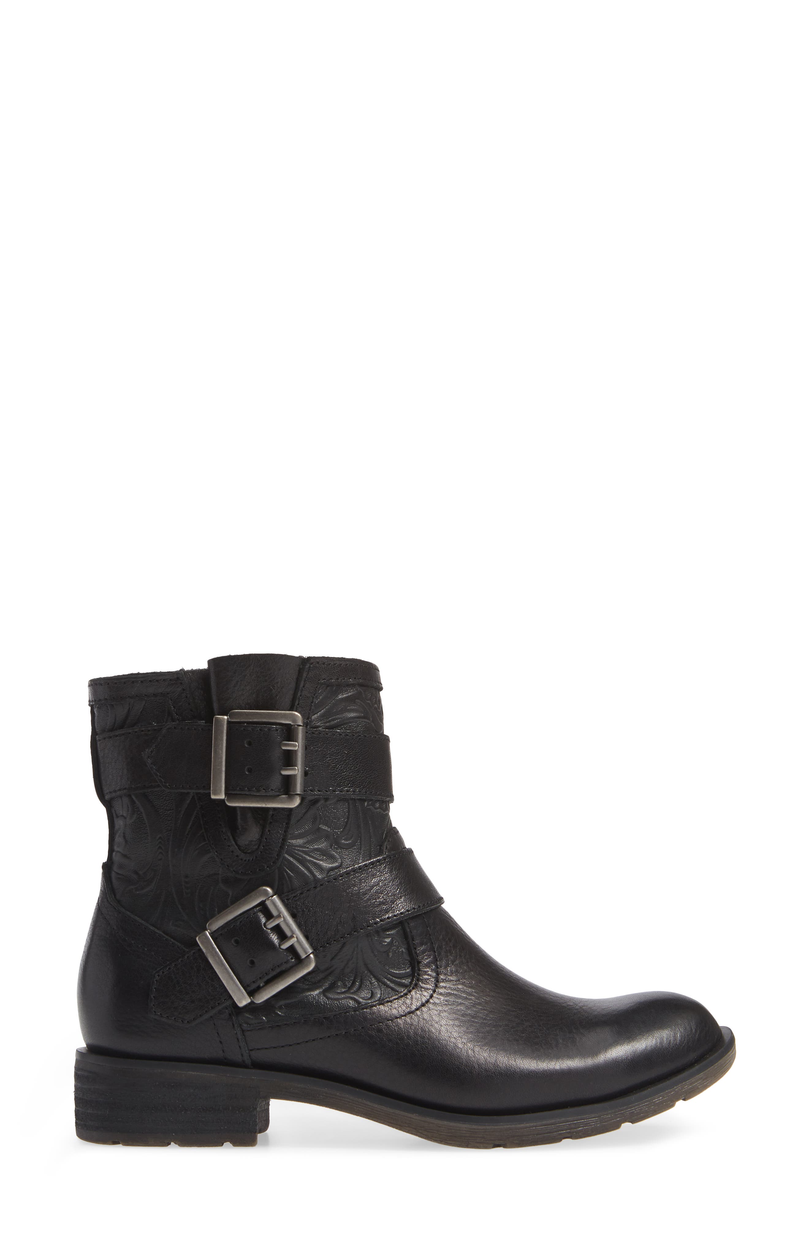 sofft brinson bootie