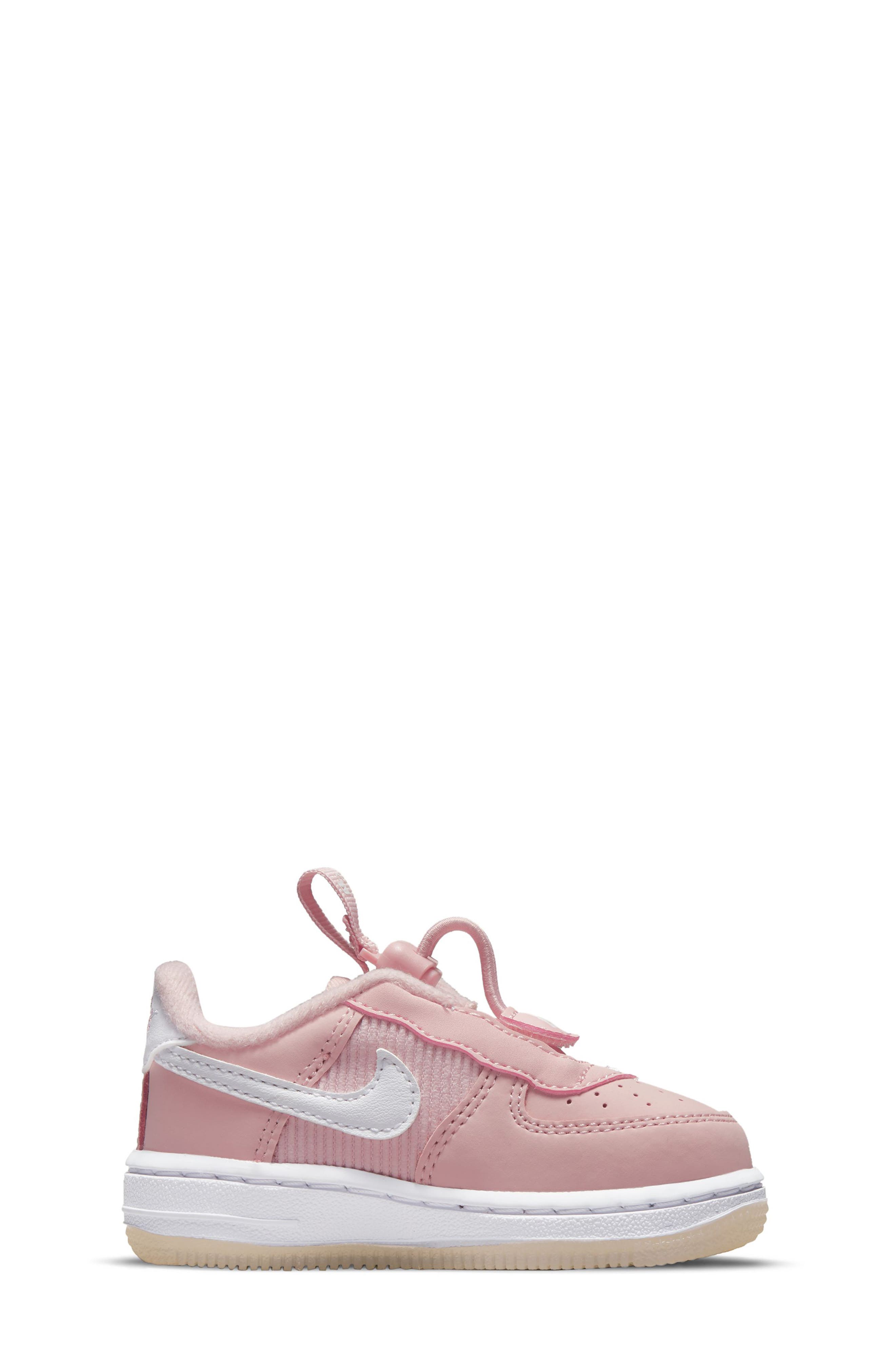 Nike Air Force 1 Toggle SE Sneaker | Nordstrom