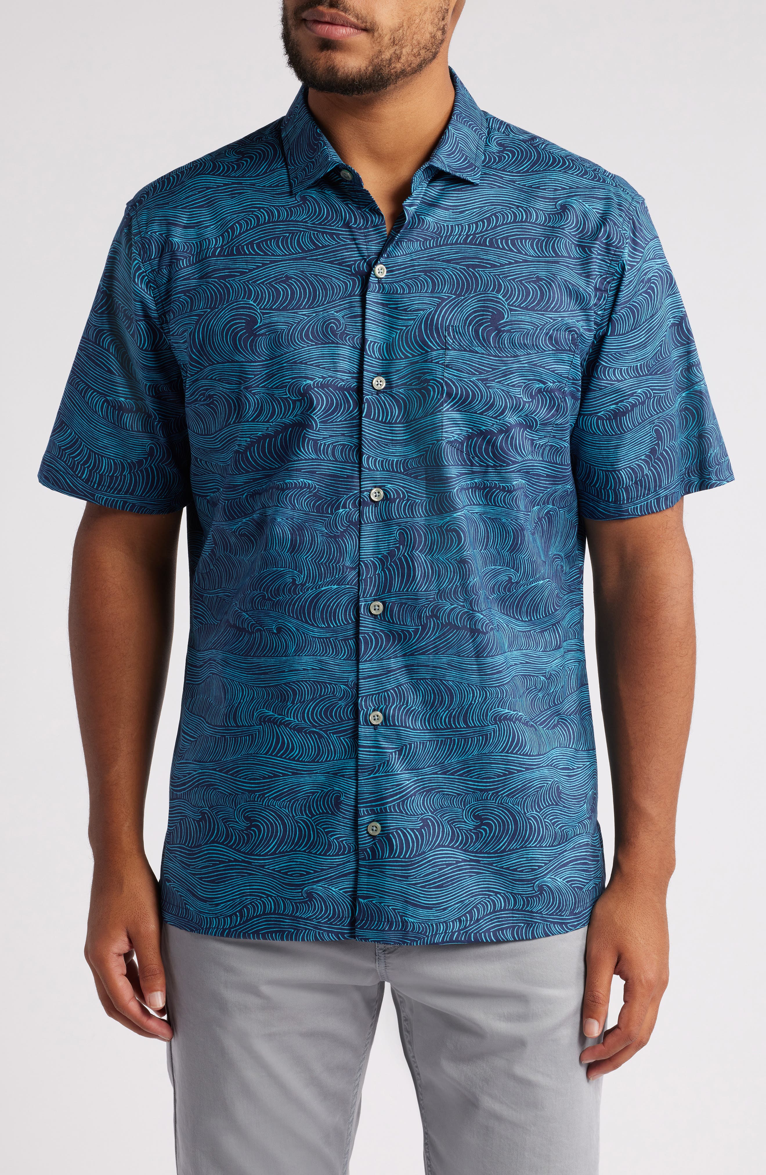 Tori Richard Shape of Water Short Sleeve Button-Up Shirt in Navy 