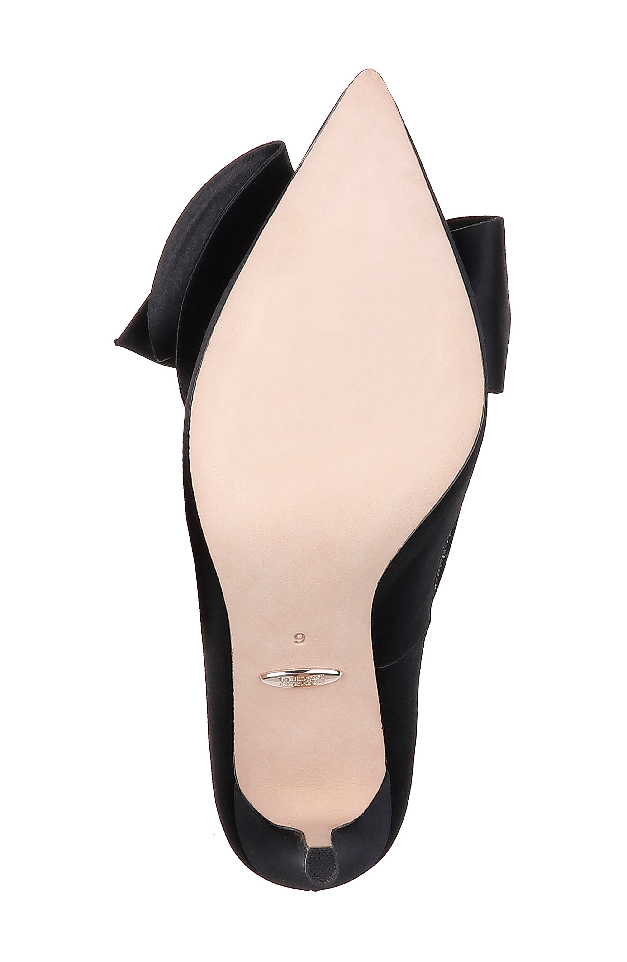 badgley mischka frances bow pump